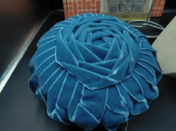 turquoise lady bess hat a